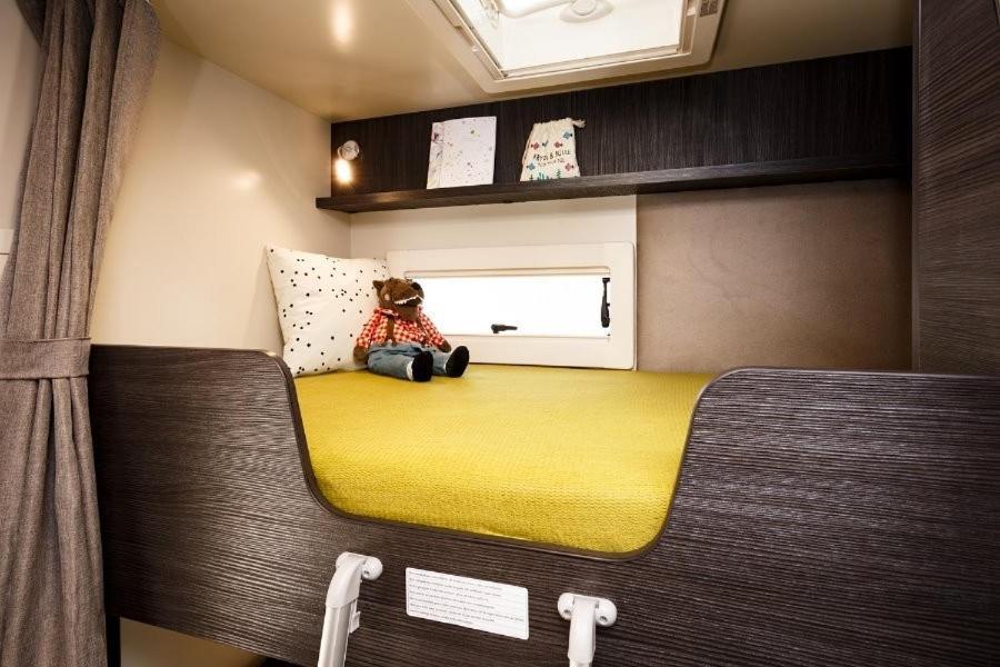 Camper Met Sauna En Zwembad In De Rand Van De Vlaamse Ardennen 호텔 Haaltert 외부 사진