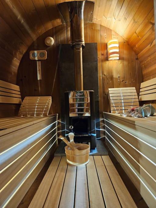Camper Met Sauna En Zwembad In De Rand Van De Vlaamse Ardennen 호텔 Haaltert 외부 사진